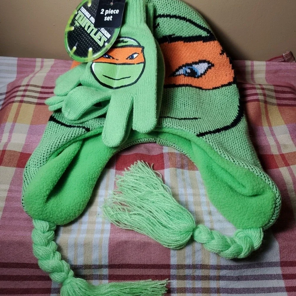 Nickelodeon OSFM TMNT Michelangelo Beanie and Gloves Set Boys Green Winter Hat